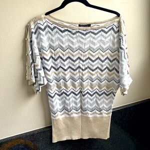 White House Black Market size XS sweater